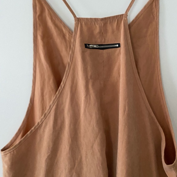 ⭐️I love this jumpsuit!! Earthy orange hue. - Picture 4 of 12